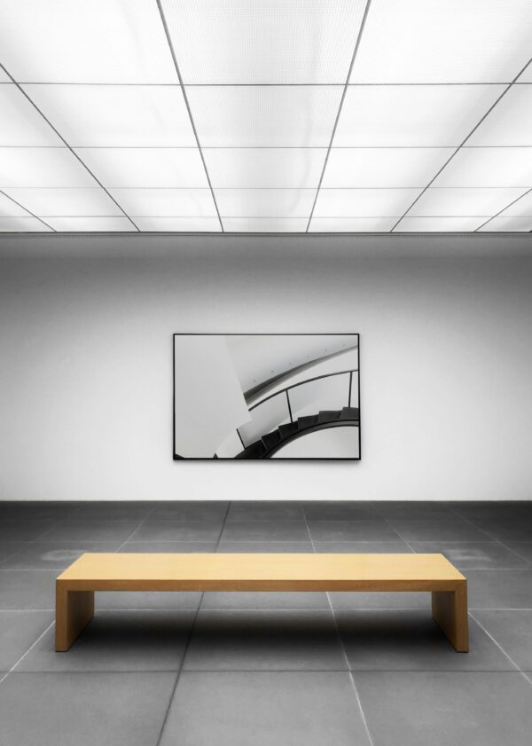 Minimalist art gallery in Nuremberg showcasing modern artwork with sleek design and spacious layout.